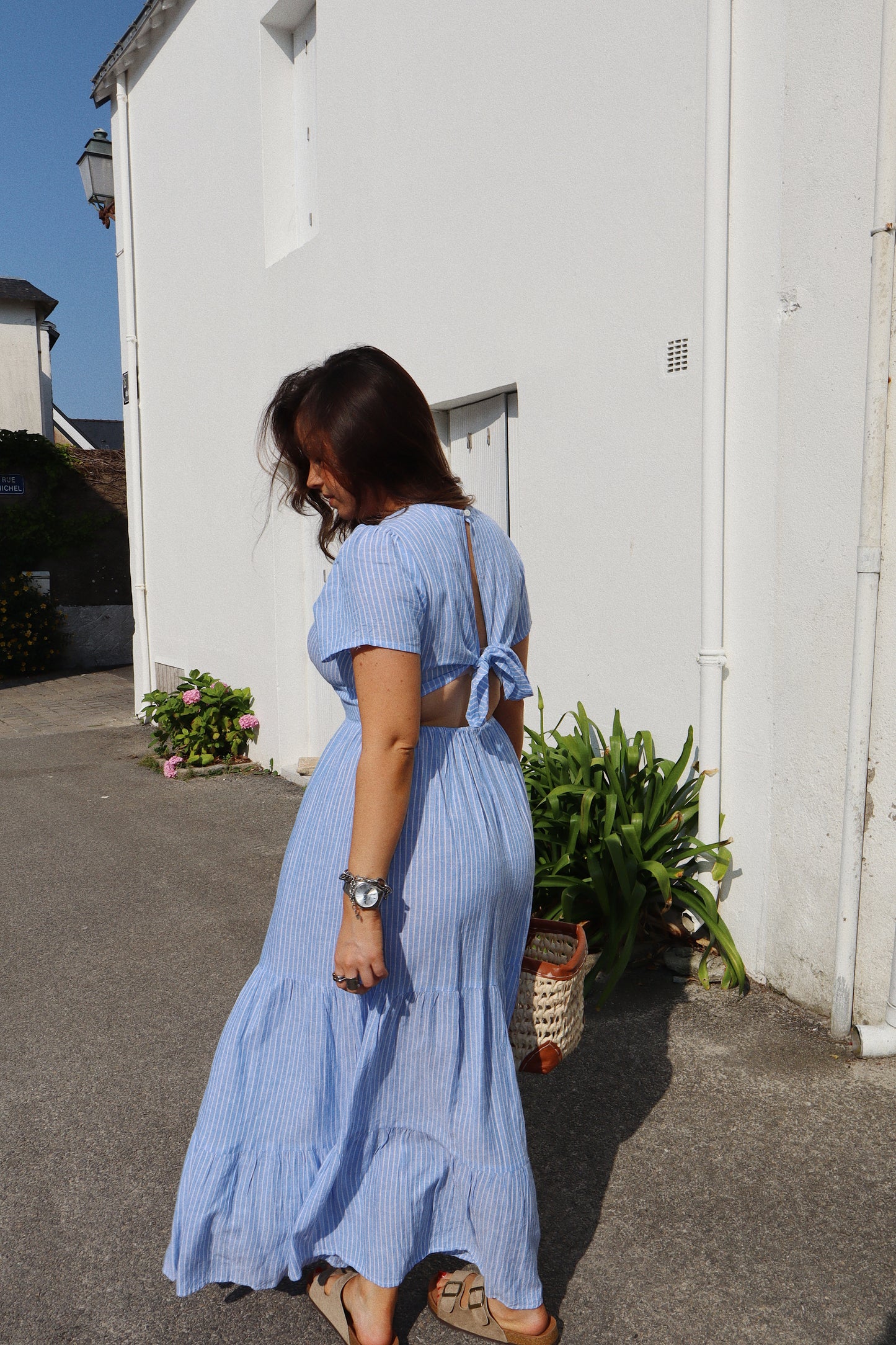 ROBE RAYÉE MANCHES COURTES