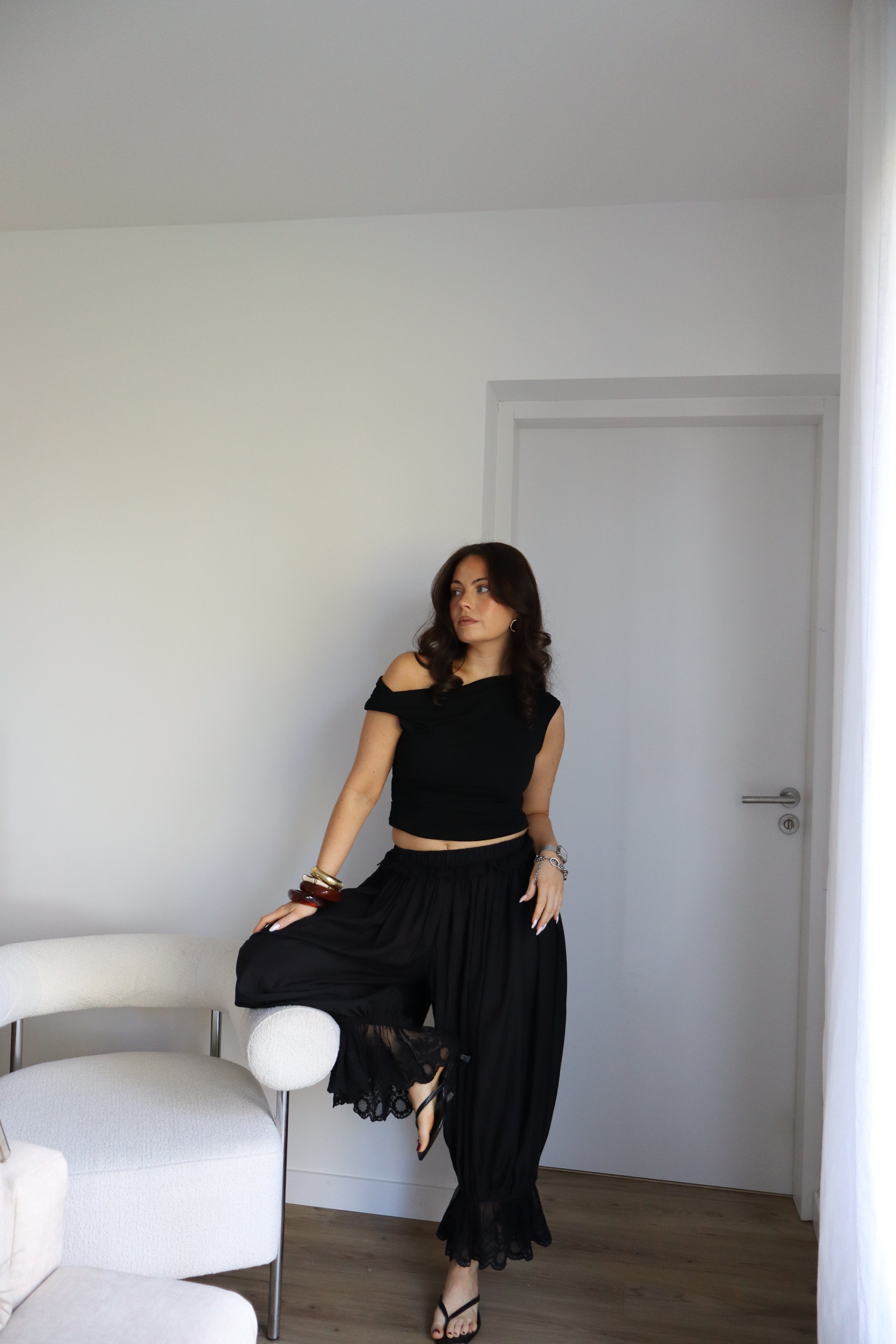 PANTALON DENTELLE CARLA NOIR