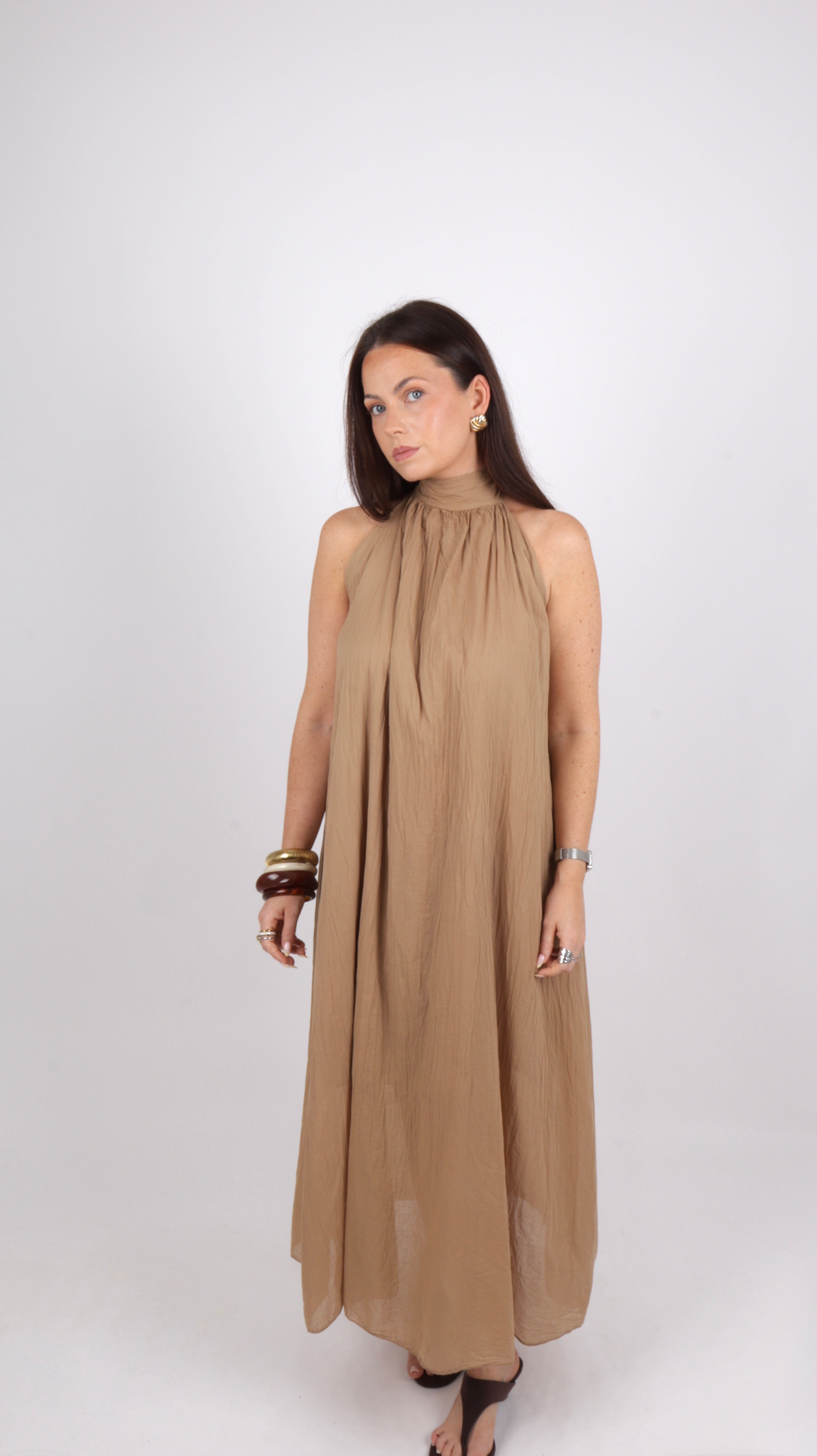 PRÉCOMMANDE - ROBE COL MONTANT LOUISE CAMEL