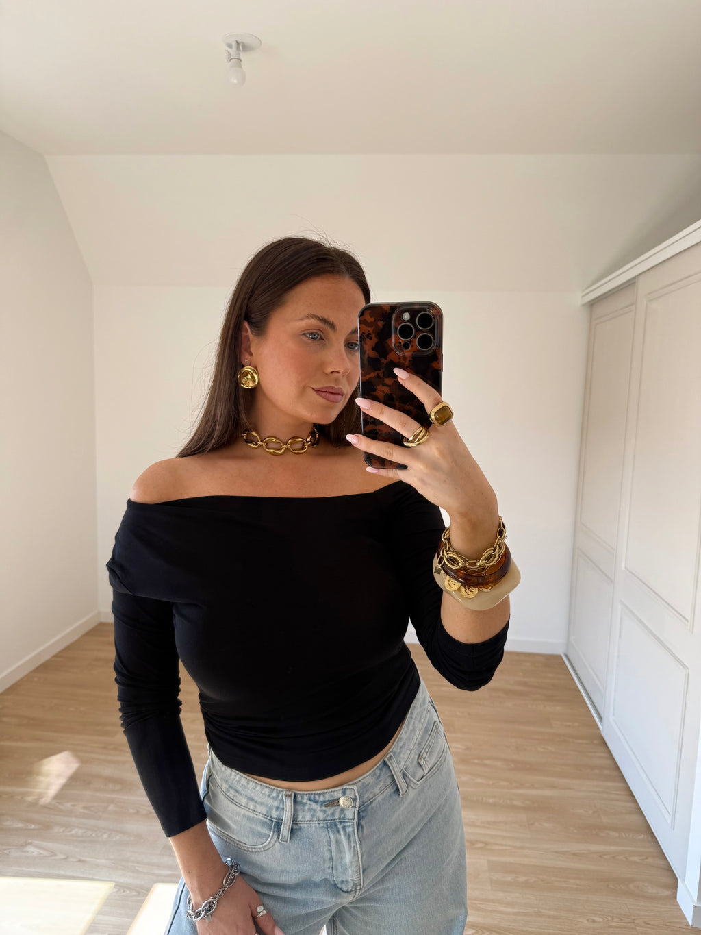 TOP ASYMÉTRIQUE NOIR