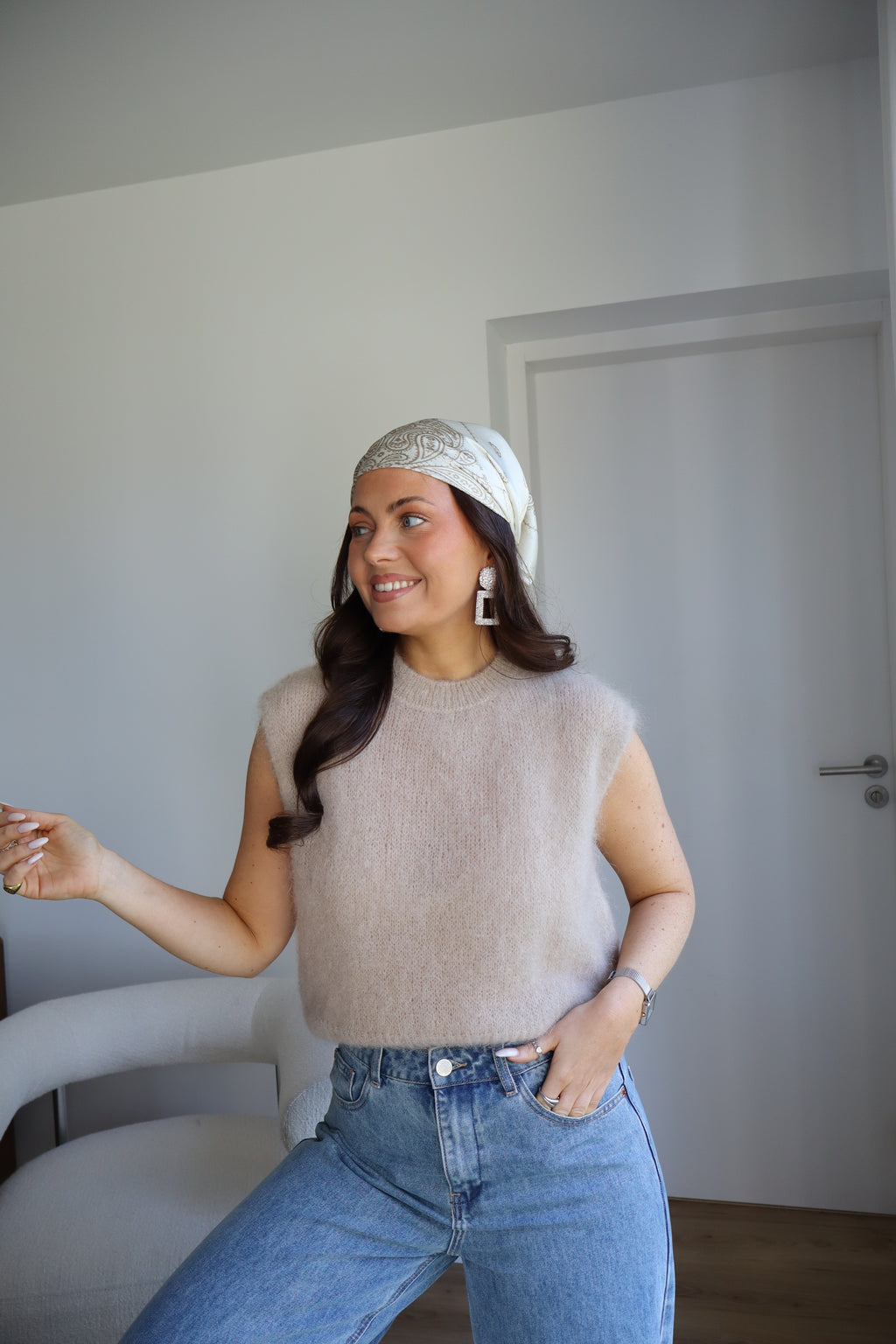 PULL SANS MANCHE ROMY BEIGE