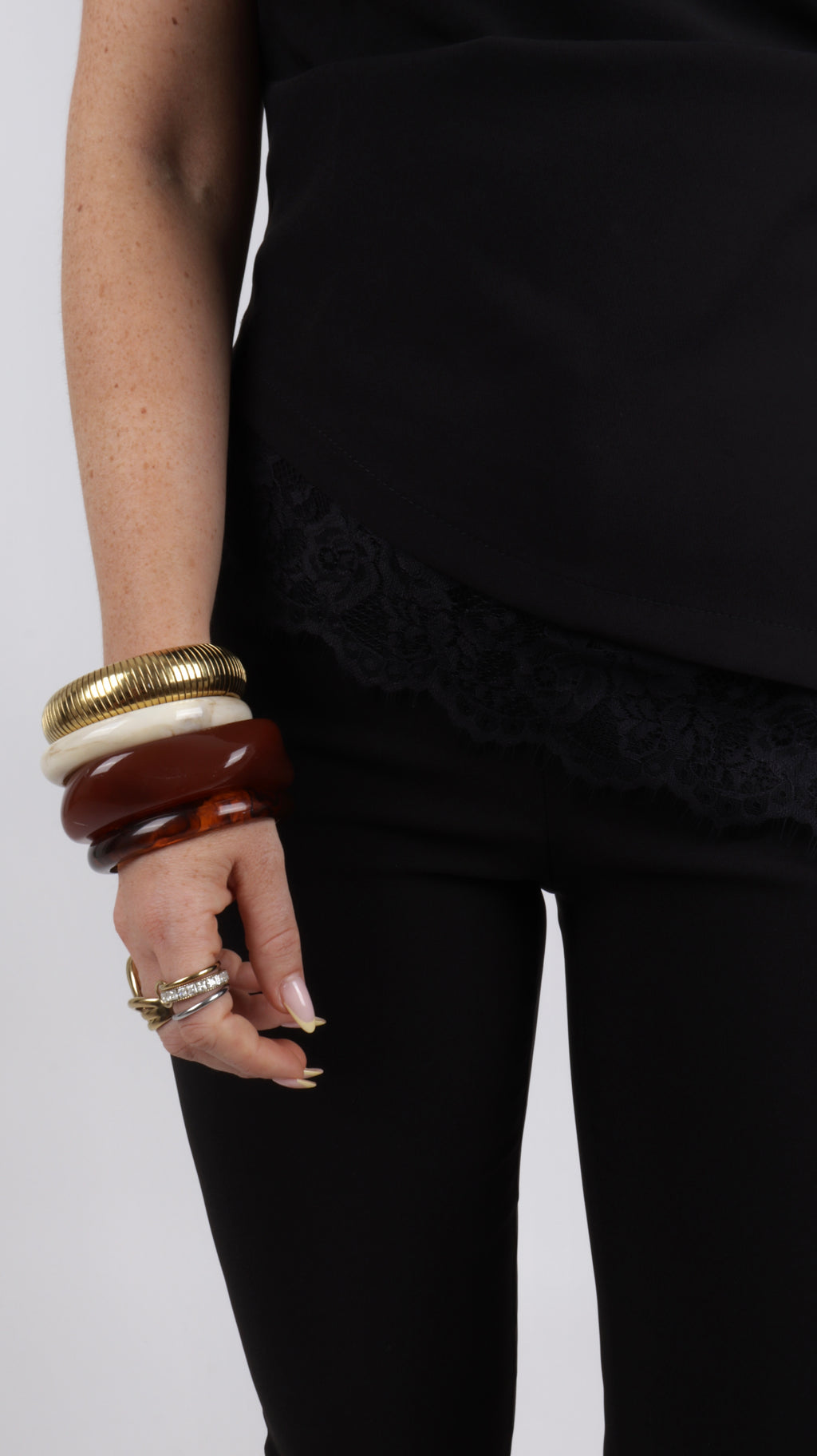 TOP ASYMÉTRIQUE CÉLINE NOIR
